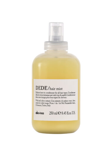 Transparente Sprühflasche mit leichtem Haarnebel der Marke Davines, Produktname „DEDE Hair Mist“