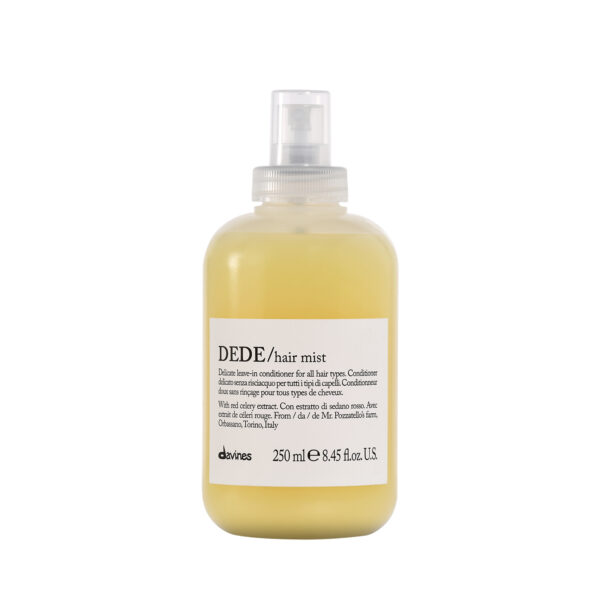 Transparente Sprühflasche mit leichtem Haarnebel der Marke Davines, Produktname „DEDE Hair Mist“